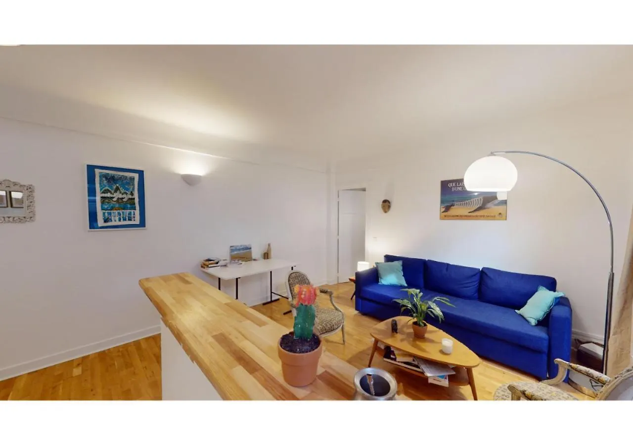 Joivy Welcoming 1-Bed Flat Near Champ De Mars Apartment Paris