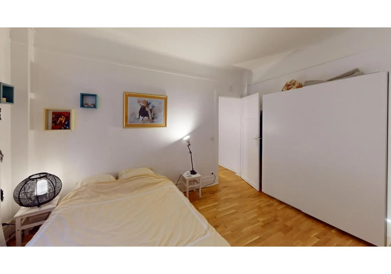 Joivy Welcoming 1-Bed Flat Near Champ De Mars Apartment Paris