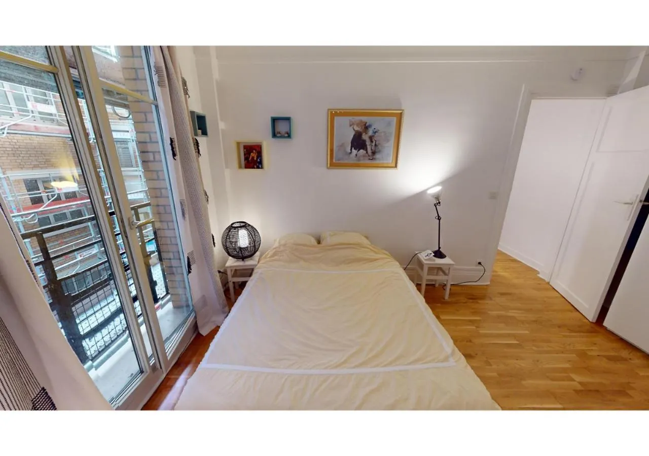 Joivy Welcoming 1-Bed Flat Near Champ De Mars Apartment Paris