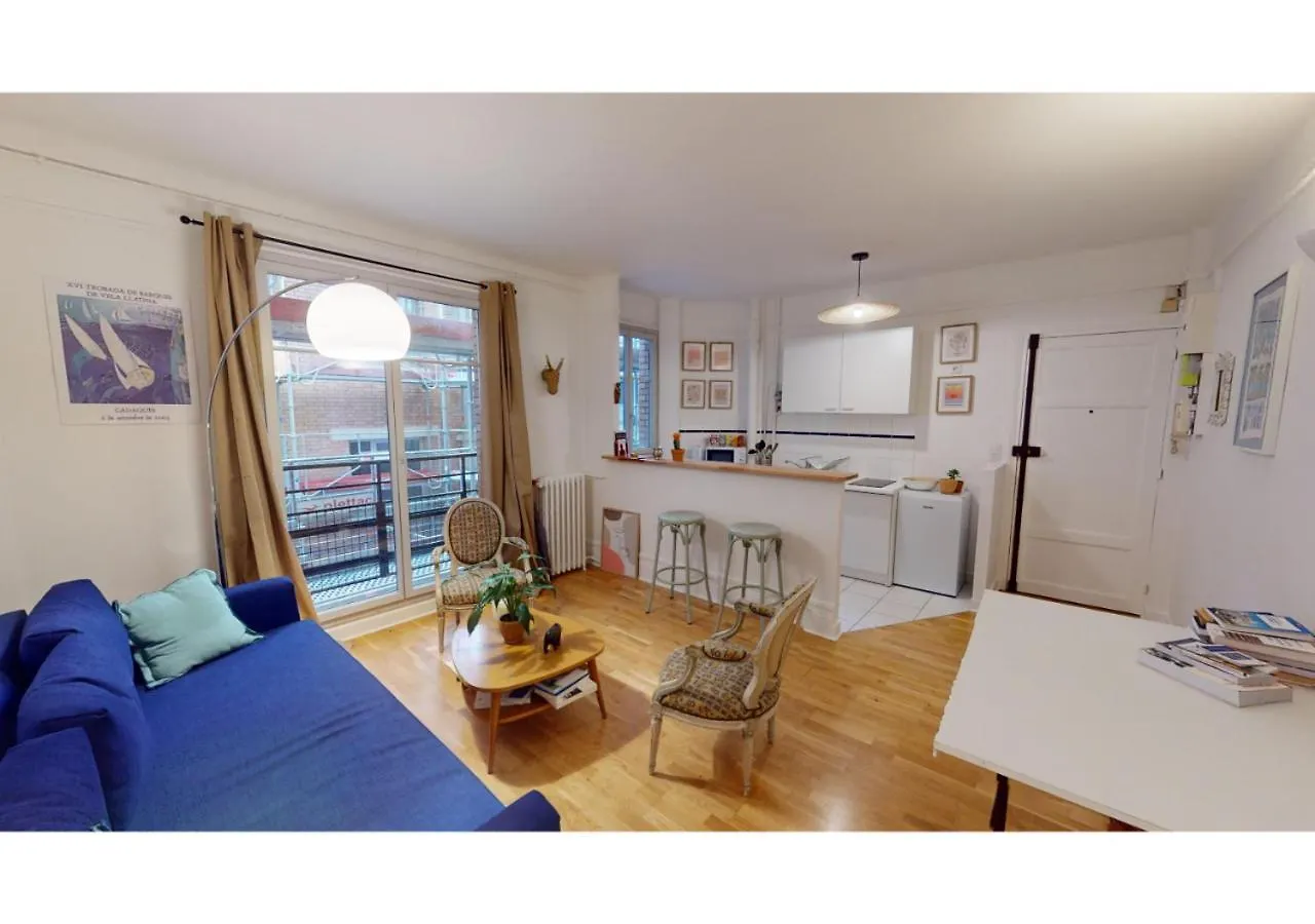 Joivy Welcoming 1-Bed Flat Near Champ De Mars Apartment Paris