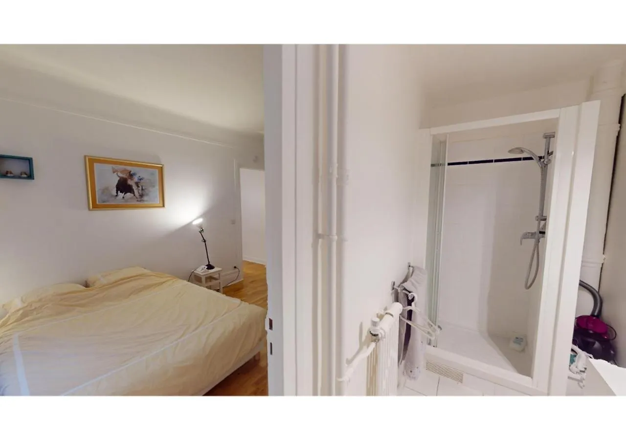 Joivy Welcoming 1-Bed Flat Near Champ De Mars Apartment Paris France