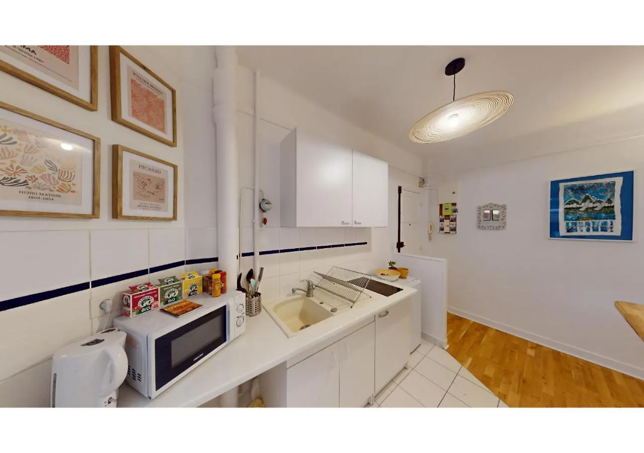 Joivy Welcoming 1-Bed Flat Near Champ De Mars Apartment Paris France